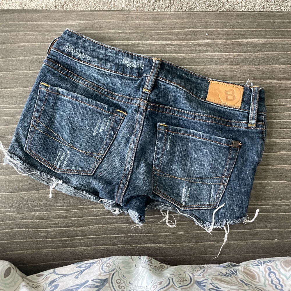 Low Rise Bullhead Denim Short Size 0